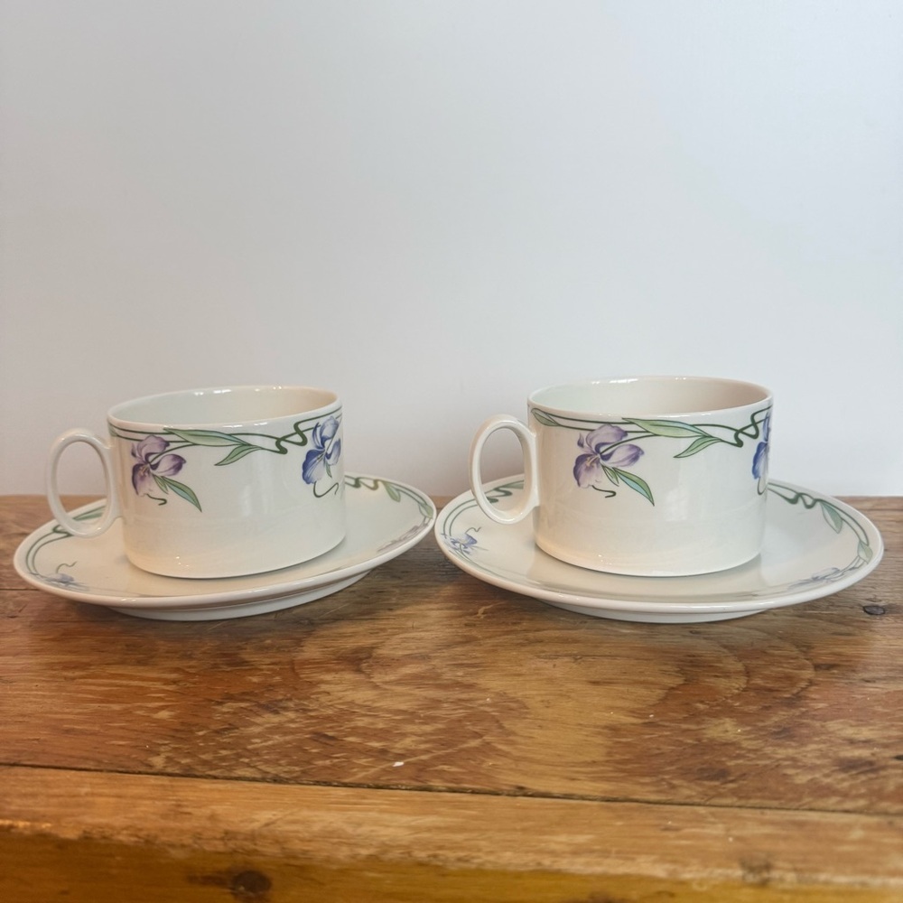 Vintage Porcelain tea cups + saucers in 'Verona' pattern by Villeroy & Boch x 2
